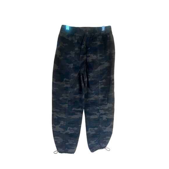 No Boundaries Camo corduroy, parachute pants Sz XXS NWT - Picture 2 of 8